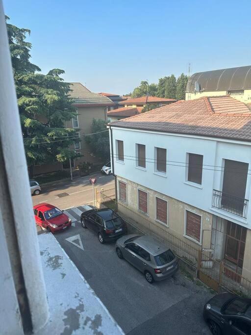 Appartamento Vicino Al Duomo Con Parcheggio Privato Padwa Zewnętrze zdjęcie